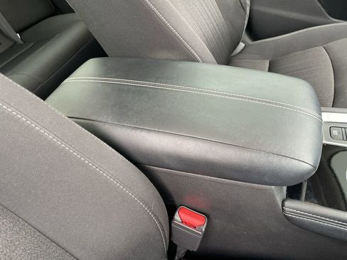 Used 2024 Nissan Altima 2.5 SV w/ SV Premium Package image 32