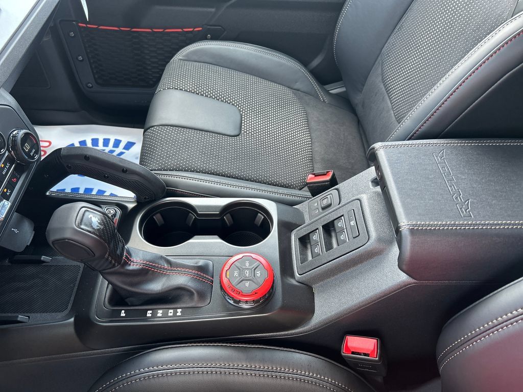 New 2026 Ford Bronco Raptor w/ Interior Carbon Fiber Pack AWD/4WD image 39