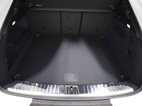 New 2026 Porsche Cayenne image 40