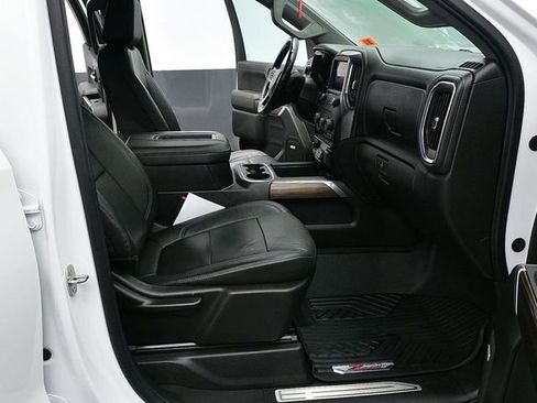 Used 2020 Chevrolet Silverado 1500 RST image 17