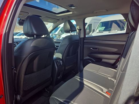 Used 2023 Hyundai Tucson SEL w/ Convenience Package image 16