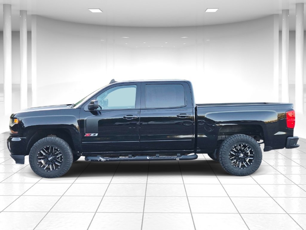 Used 2018 Chevrolet Silverado 1500 LT w/ Rally 2 Edition AWD/4WD image 6