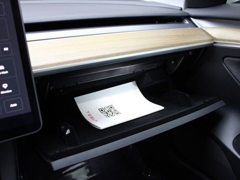 Used 2022 Tesla Model 3 Long Range image 27