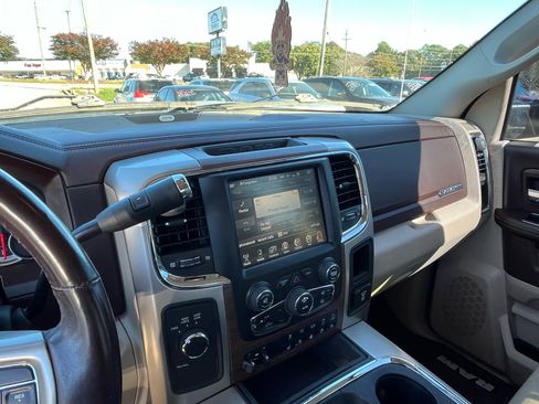 Used 2016 RAM 2500 Laramie image 14