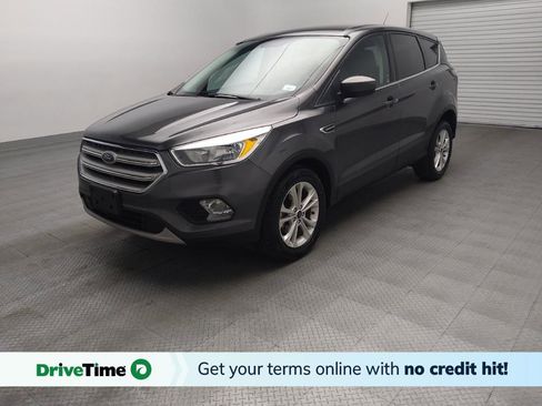 Used 2017 Ford Escape SE FWD image 1