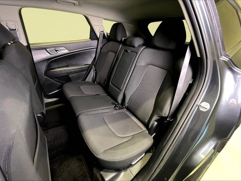 Used 2024 Kia Sportage LX image 22