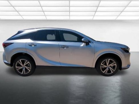 Used 2023 Lexus RX 350 Premium image 32