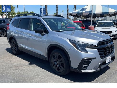 Certified 2025 Subaru Ascent Bronze Edition w/ Popular Package #2 AWD/4WD image 8