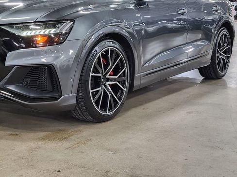 Used 2022 Audi Q8 Prestige image 17
