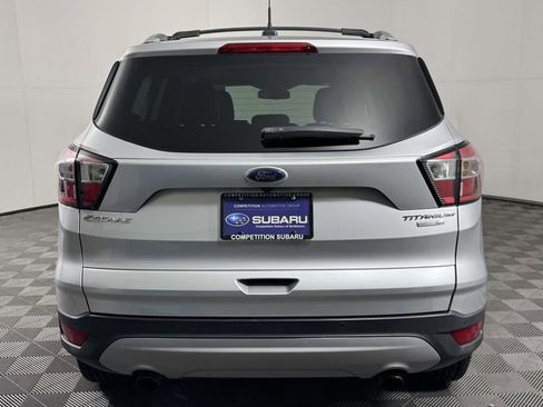 Used 2018 Ford Escape Titanium AWD/4WD image 9