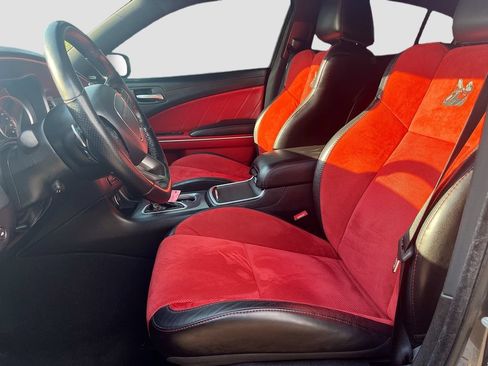 Used 2021 Dodge Charger Scat Pack w/ Dynamics Package RWD image 19