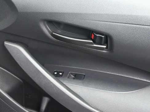 Used 2023 Toyota Corolla LE FWD image 23