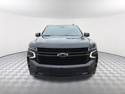 Used 2024 Chevrolet Suburban RST w/ Luxury Package image 2