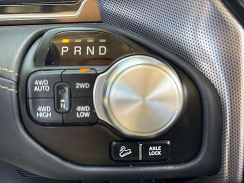 Used 2021 RAM 1500 Limited w/ Off Road Group AWD/4WD image 38