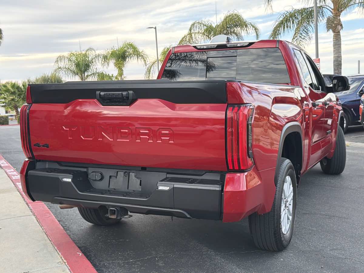 Used 2022 Toyota Tundra SR5 AWD/4WD image 8