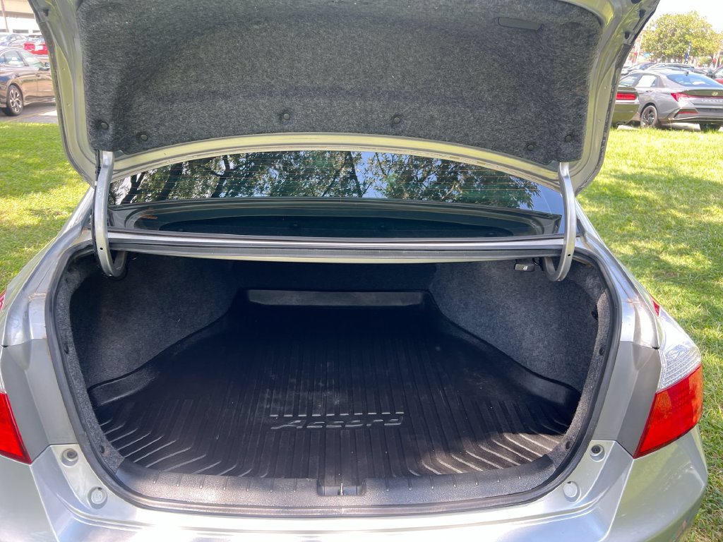 Used 2013 Honda Accord EX image 19