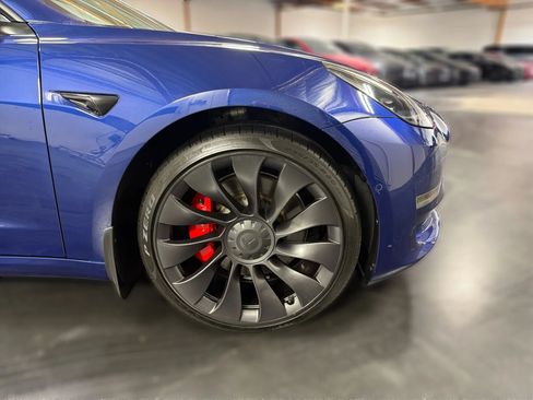 Used 2022 Tesla Model 3 Performance AWD/4WD image 17