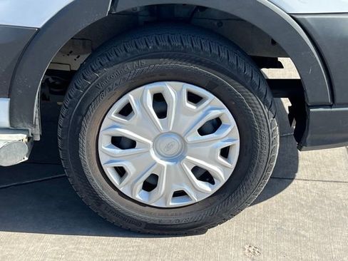 Used 2025 Ford Transit 250 Low Roof w/ Exterior Upgrade Package RWD image 7