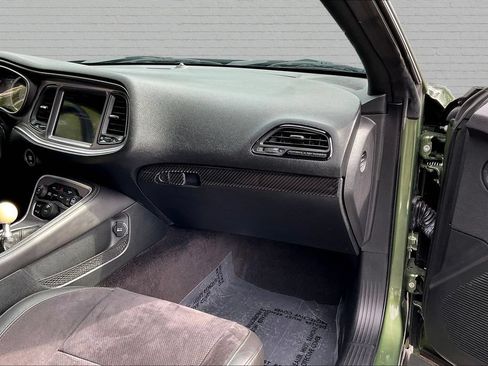 Used 2019 Dodge Challenger R/T Scat Pack w/ Plus Package RWD image 25