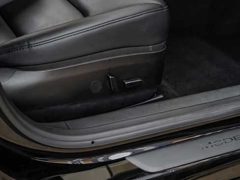 Used 2023 Tesla Model 3 Standard Range image 43