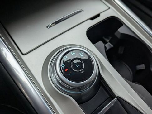 Certified 2022 Ford Explorer XLT w/ Equipment Group 202A image 12