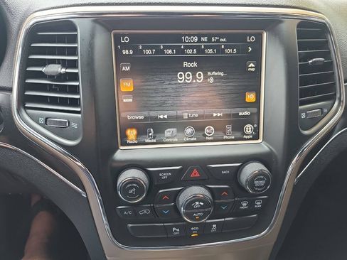 Used 2014 Jeep Grand Cherokee Limited w/ Luxury Group II AWD/4WD image 23