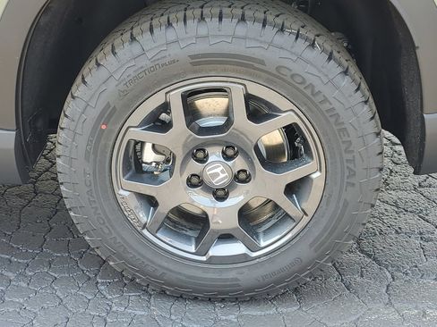 New 2026 Honda Pilot TrailSport image 5