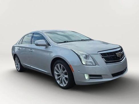 Used 2017 Cadillac XTS Luxury w/ Driver Awareness Package FWD image 3