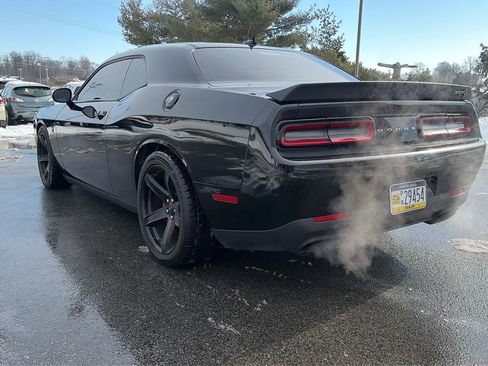 Used 2018 Dodge Challenger SRT Hellcat image 8