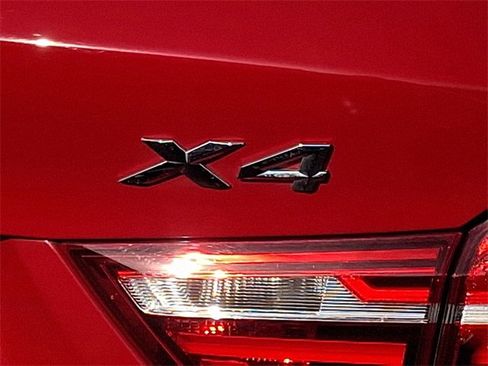 Used 2015 BMW X4 xDrive28i image 10