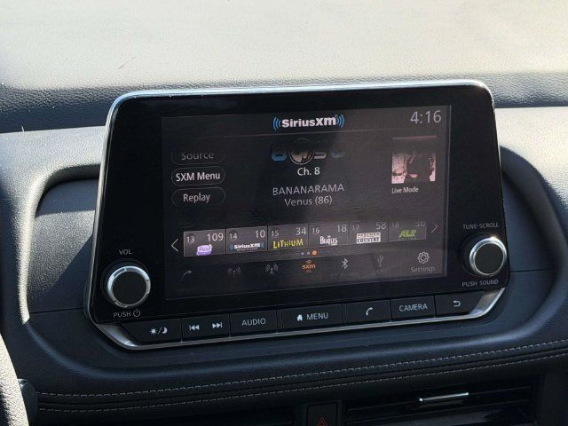 Used 2024 Nissan Rogue SV FWD image 20