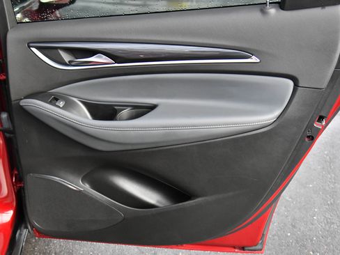 Used 2024 Buick Enclave Premium image 46