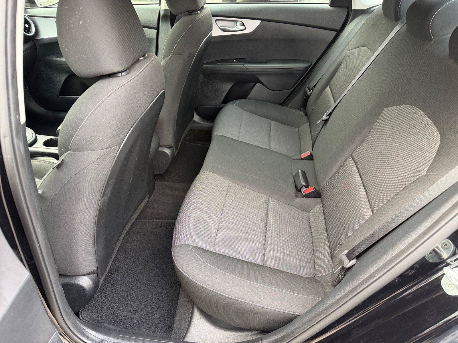 Used 2022 Kia Forte Sedan FWD image 13