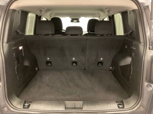 Used 2023 Jeep Renegade Latitude image 30