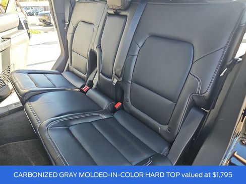 New 2025 Ford Bronco Outer Banks w/ Sasquatch Package image 13