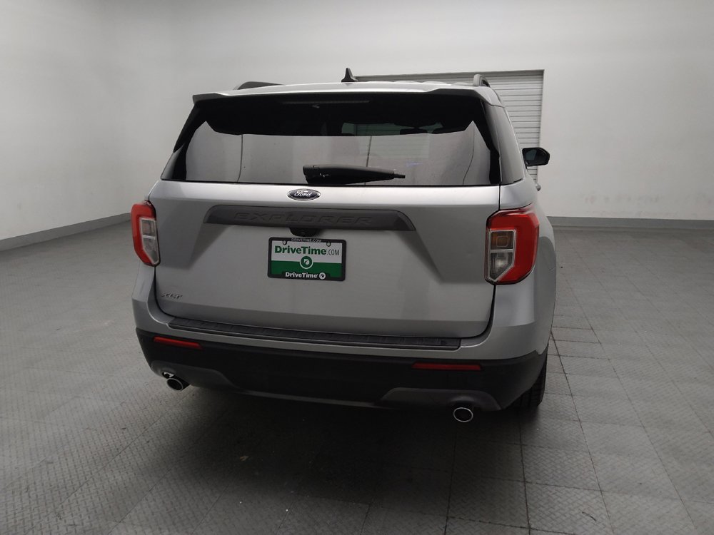 Used 2021 Ford Explorer XLT w/ Equipment Group 202A RWD image 7