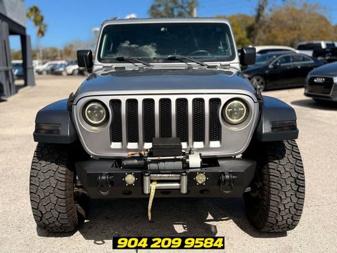 Used 2018 Jeep Wrangler Unlimited Sport S AWD/4WD image 11