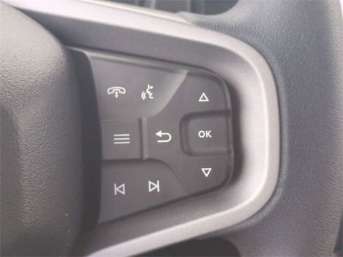 New 2025 Ford Bronco 4-Door image 23