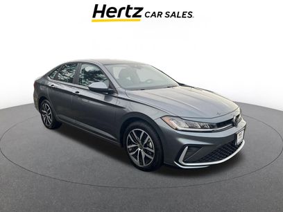 Used 2025 Volkswagen Jetta SE