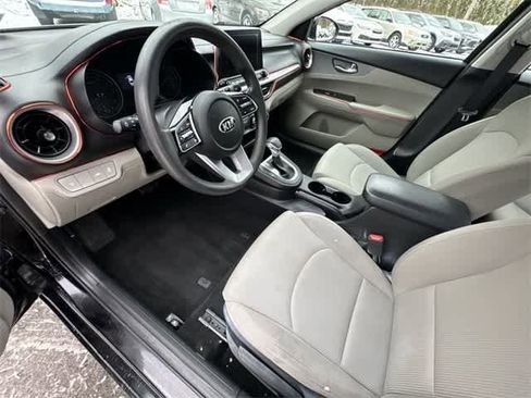 Used 2021 Kia Forte LXS image 14