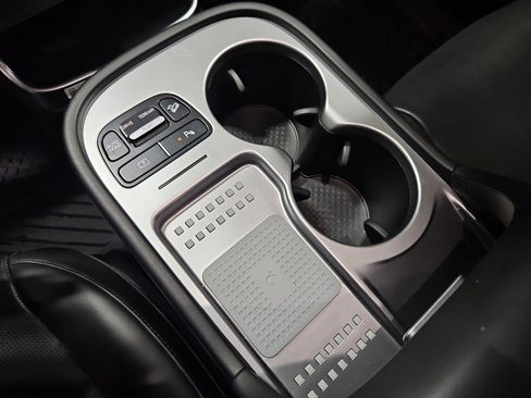 Used 2026 Hyundai Ioniq 9 SEL image 20