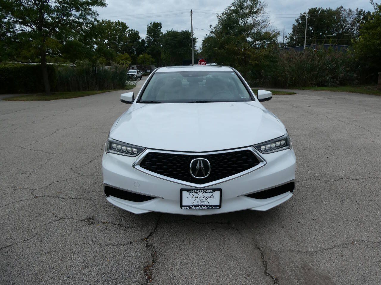 Used 2019 Acura TLX V6 FWD image 2