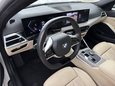 Certified 2025 BMW 330i Sedan w/ Convenience Package RWD image 34
