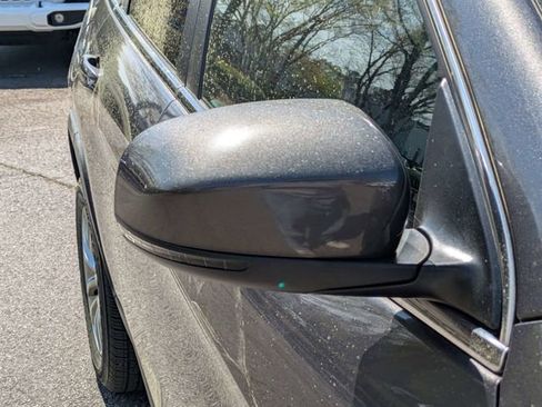 Used 2019 Jeep Cherokee Latitude Plus image 13