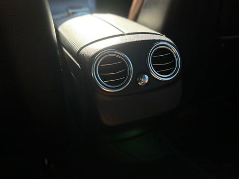 Certified 2020 Mercedes-Benz C 300 4MATIC Cabriolet image 43