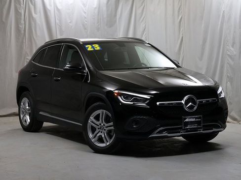 Used 2023 Mercedes-Benz GLA 250 4MATIC image 1