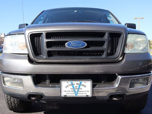 Used 2005 Ford F150 XLT image 13