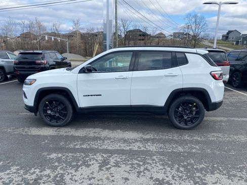 New 2026 Jeep Compass Latitude AWD/4WD image 6