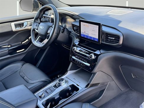 Used 2022 Ford Explorer ST w/ Equipment Group 401A image 6