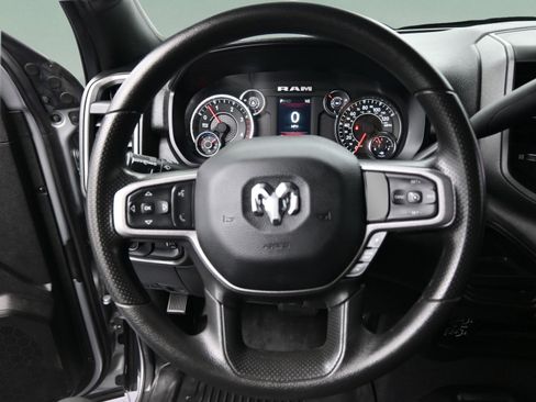 Used 2024 RAM 2500 Tradesman w/ Chrome Appearance Group image 19